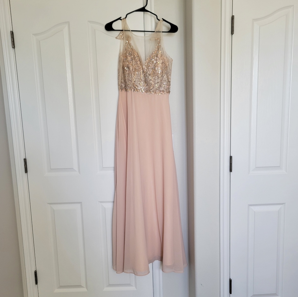 Champagne embroidered long gown - Picture 8 of 8